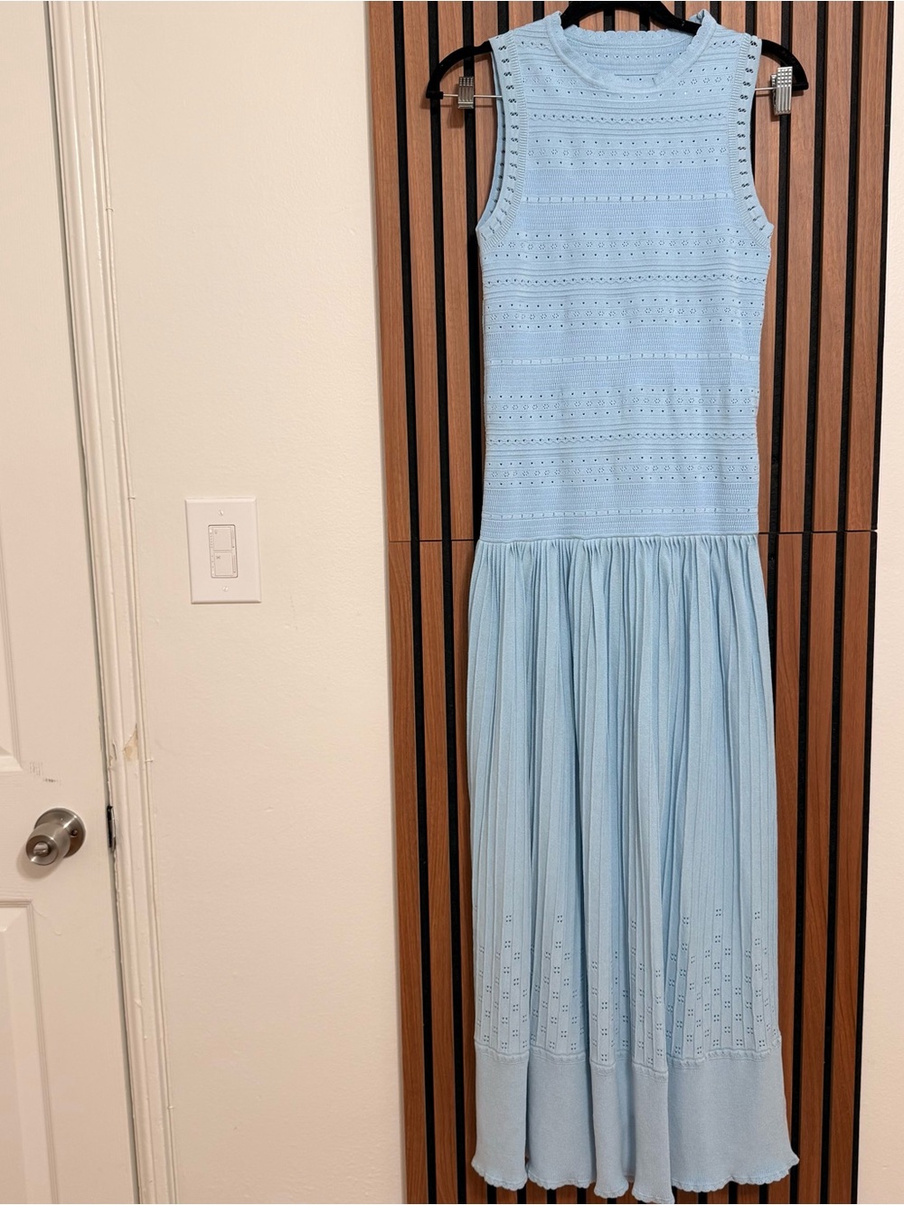 Commense Light Blue Sleeveless Pleated Maxi Skirt - Picture 2 of 9